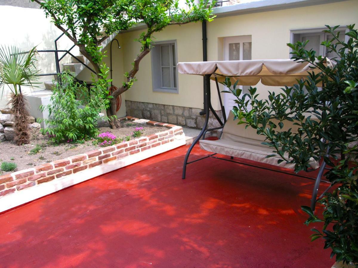 Holiday Home Lija Center Rab Town Exterior photo