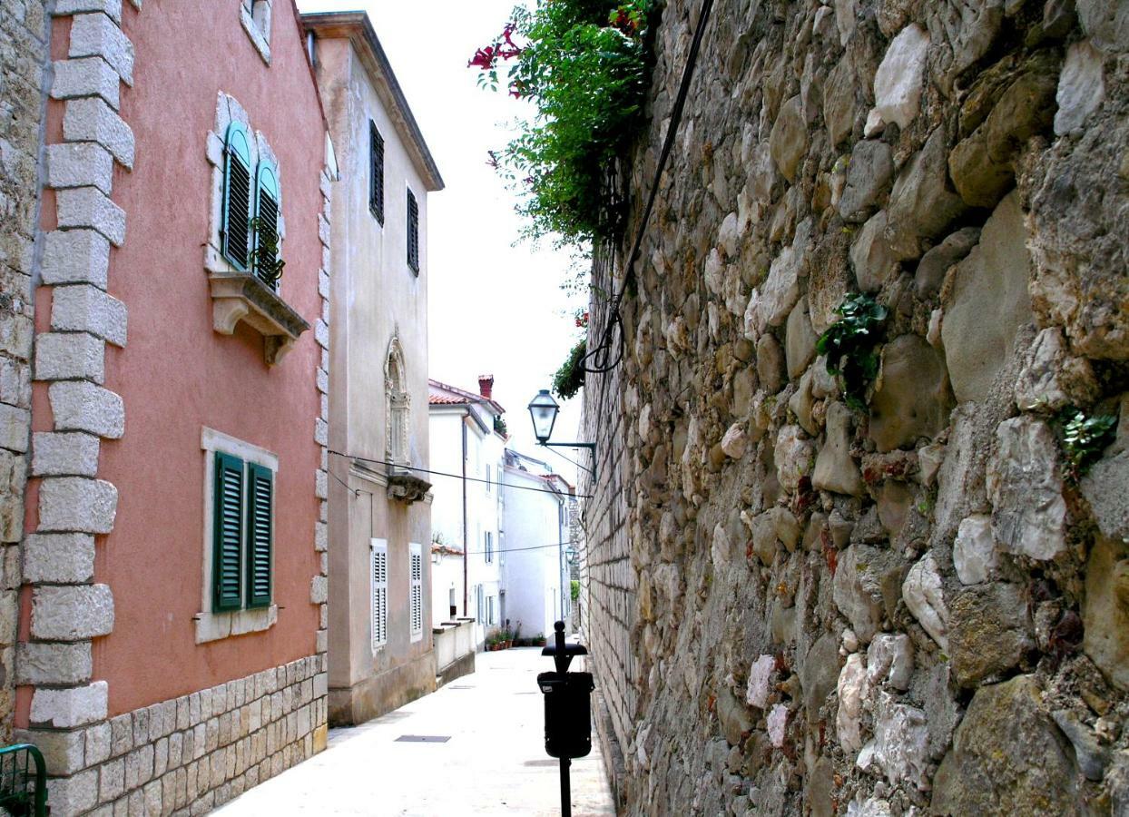 Holiday Home Lija Center Rab Town Exterior photo